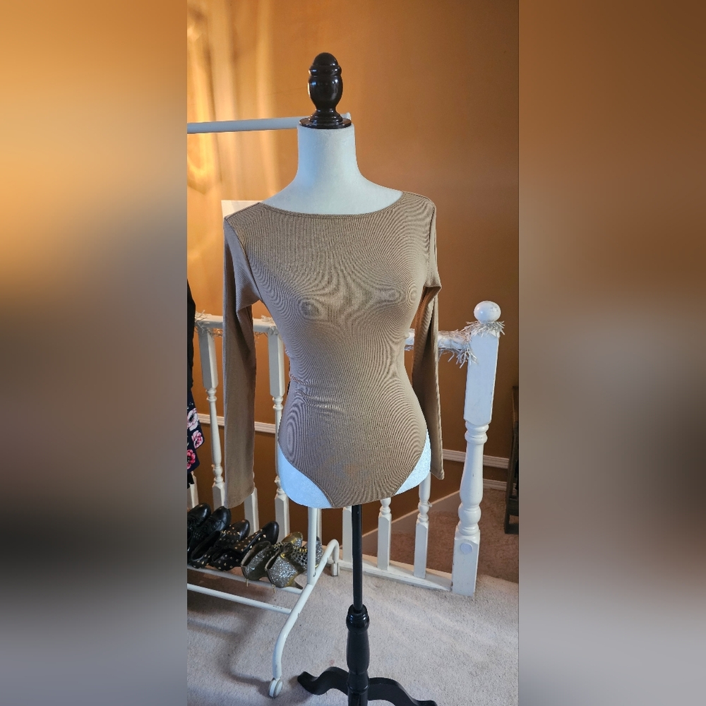 Betty X Bow Tan Long Sleeve Bodysuit Size S